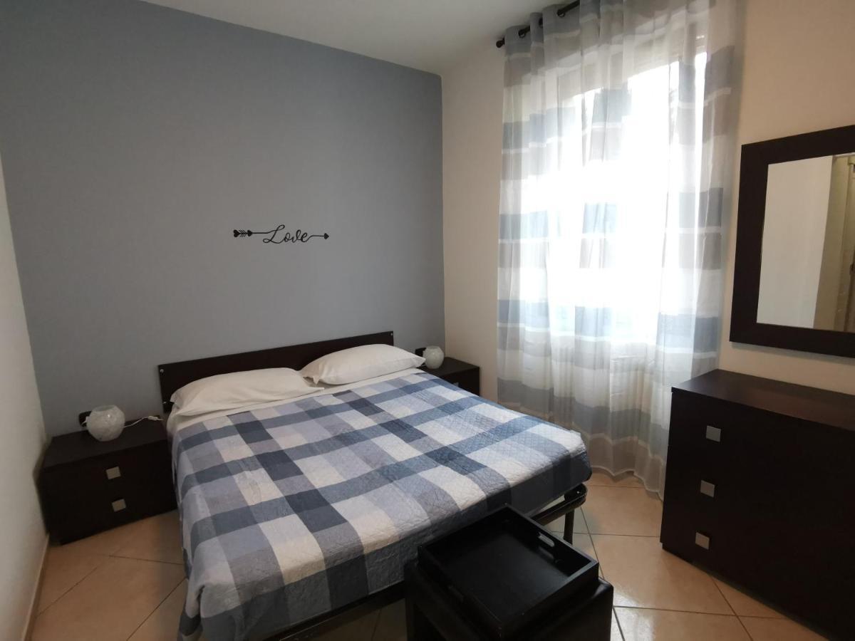 Bed and Breakfast Beb I Portici Черноббио Экстерьер фото